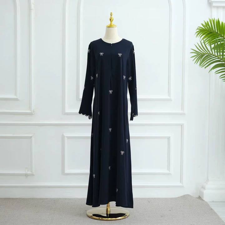 Nida Bow-Embroidered Closed Abaya