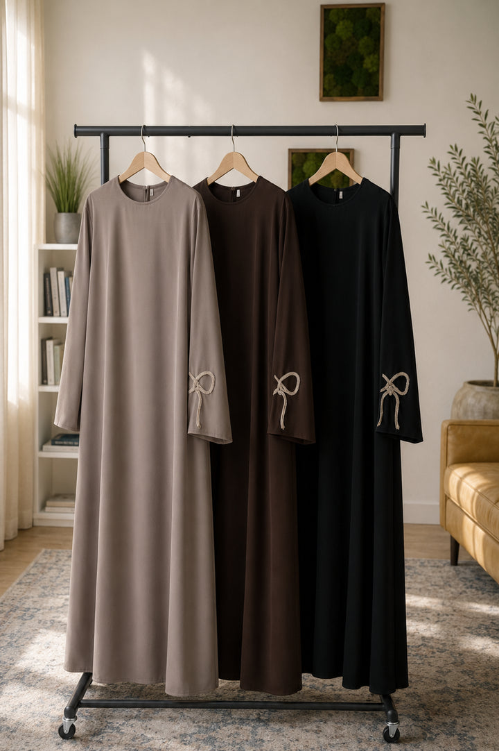 Silver Bow Split-Sleeve Closed Abaya